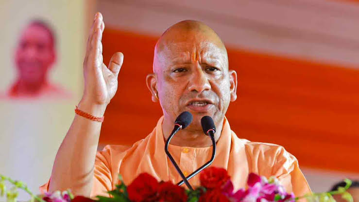 ऑपरेशन सिंदूर और हवाई हमले, देश पर युद्ध थोपने वालों को जवाब: होगी आदित्यनाथ